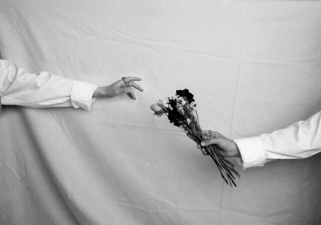 3 Creative Date Ideas to Rebuild Romance in Long-Term Relationships